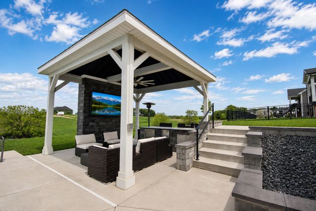 13460 Camas Drive, St. John, IN 46373