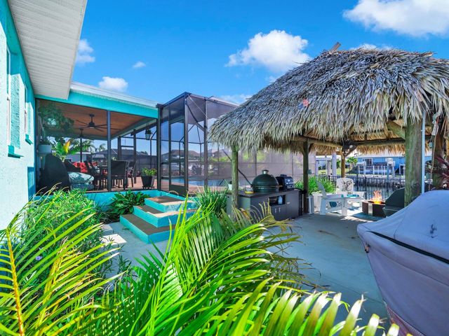 1016 SPINDLE PALM WAY, Apollo Beach, FL 33572