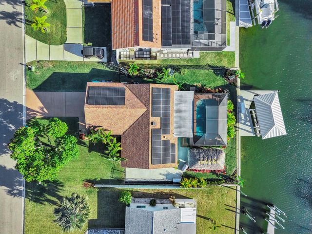 1016 SPINDLE PALM WAY, Apollo Beach, FL 33572