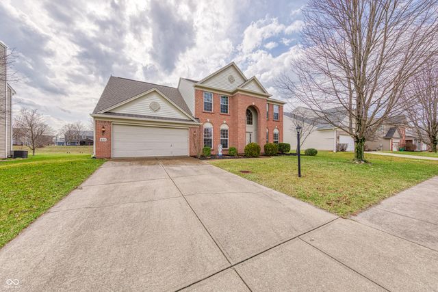 433 Viburnum Run, Westfield, IN 46074