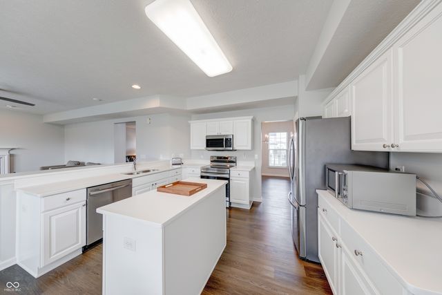 433 Viburnum Run, Westfield, IN 46074