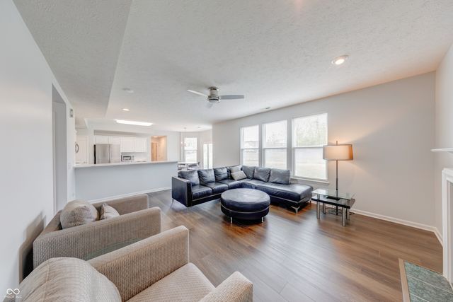 433 Viburnum Run, Westfield, IN 46074