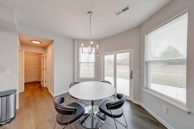 433 Viburnum Run, Westfield, IN 46074