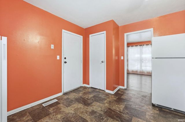 1827 Sharon Street, Warsaw, IN 46580