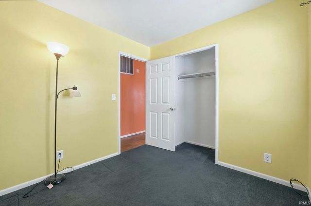 1827 Sharon Street, Warsaw, IN 46580