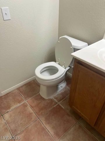 10021 VIA TORO Avenue ., Las Vegas, NV 89117