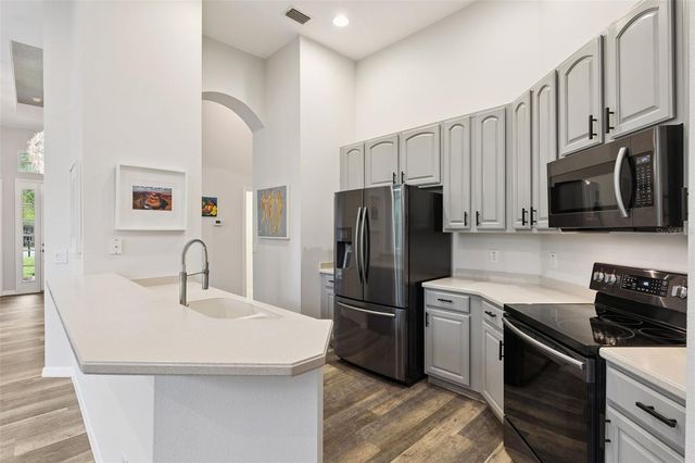 4001 HEIRLOOM ROSE PLACE, Oviedo, FL 32766