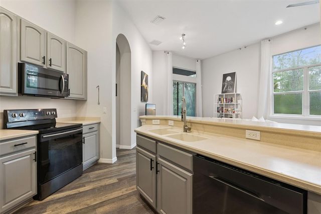 4001 HEIRLOOM ROSE PLACE, Oviedo, FL 32766