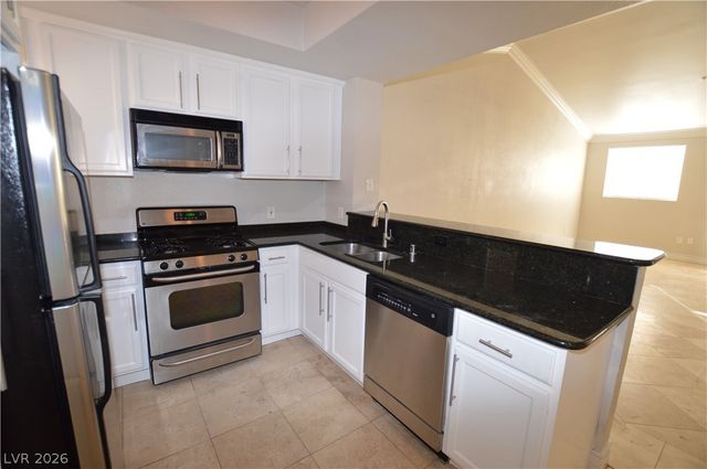 260 East Flamingo Road 416, Las Vegas, NV 89169