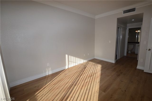 260 East Flamingo Road 416, Las Vegas, NV 89169