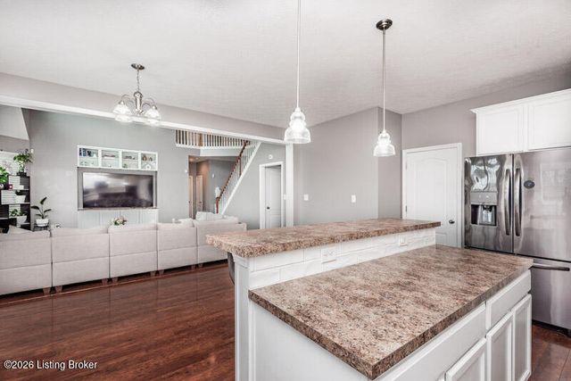 11700 Blair Creek Ct, Louisville, KY 40229