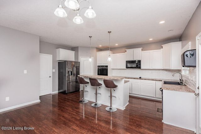 11700 Blair Creek Ct, Louisville, KY 40229