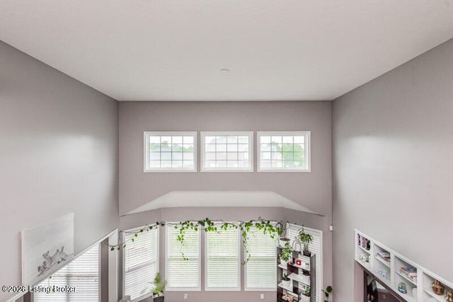 11700 Blair Creek Ct, Louisville, KY 40229