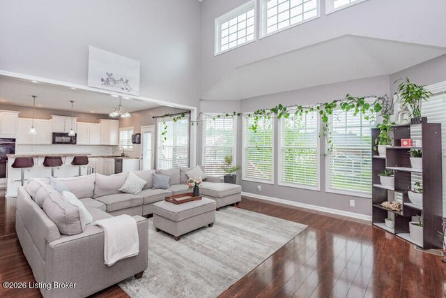 11700 Blair Creek Ct, Louisville, KY 40229