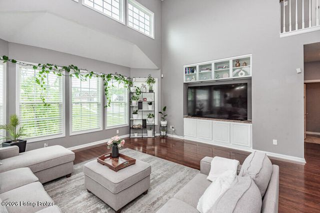 11700 Blair Creek Ct, Louisville, KY 40229