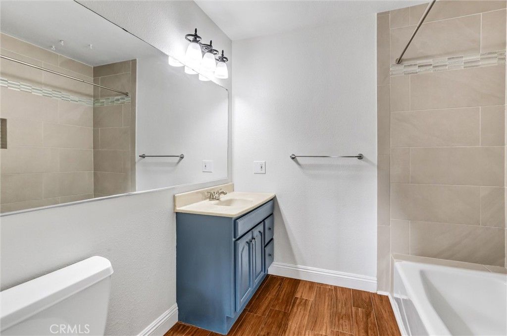 Image 34 of property listing at 641 Billow Drive, San Diego, CA 92114