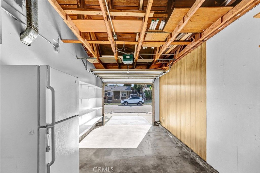 Image 38 of property listing at 641 Billow Drive, San Diego, CA 92114