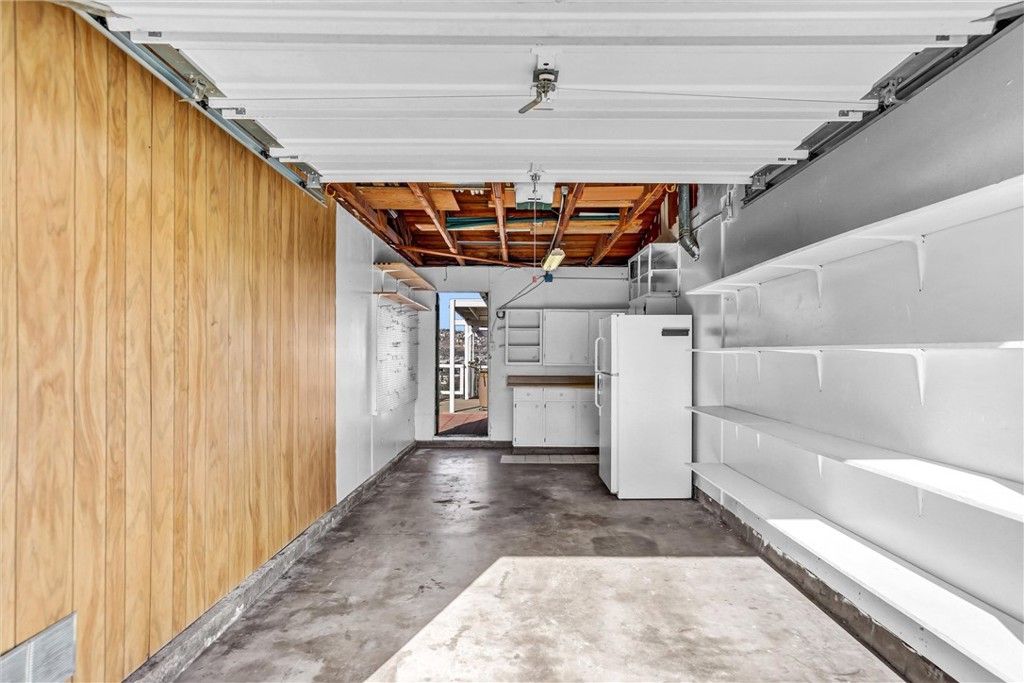Image 39 of property listing at 641 Billow Drive, San Diego, CA 92114