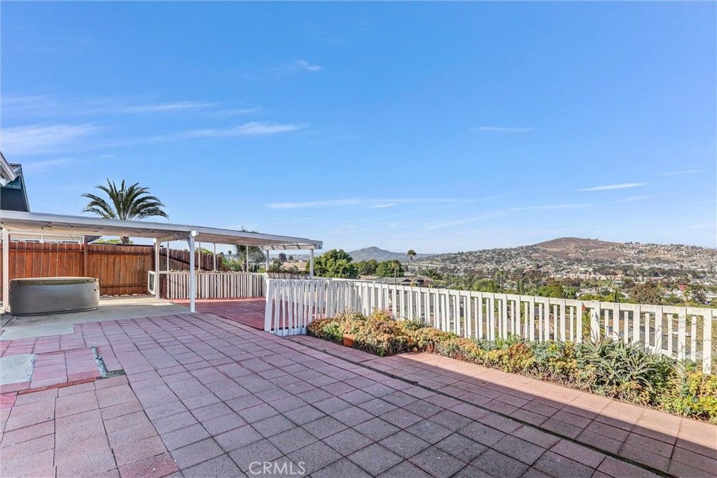 Image 41 of property listing at 641 Billow Drive, San Diego, CA 92114