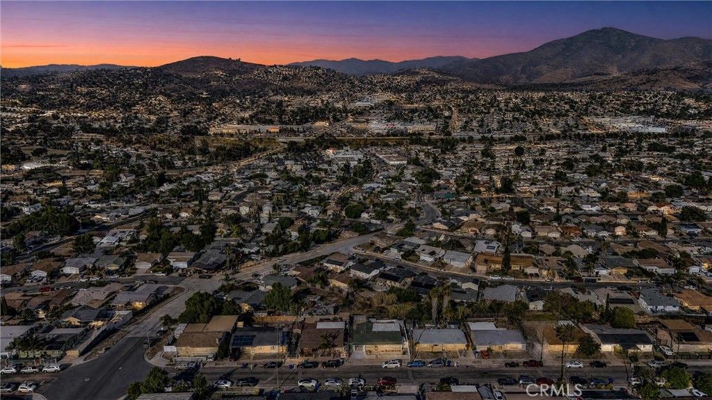 Image 48 of property listing at 641 Billow Drive, San Diego, CA 92114
