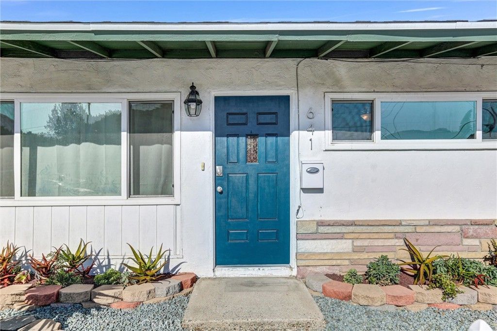 Image 6 of property listing at 641 Billow Drive, San Diego, CA 92114