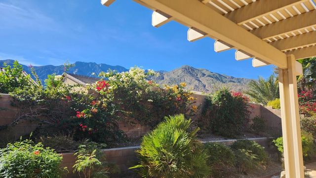 1207 Palmas, Palm Springs, CA 92262