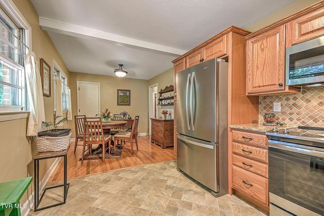 128 Hilltop Drive, Bristol, VA 24202