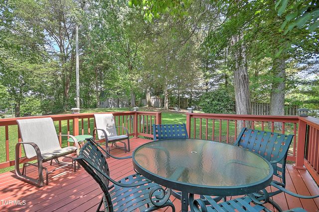 128 Hilltop Drive, Bristol, VA 24202