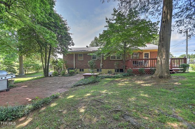 128 Hilltop Drive, Bristol, VA 24202