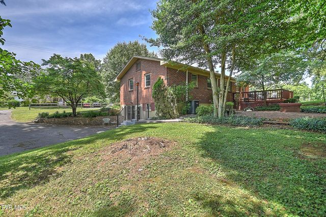 128 Hilltop Drive, Bristol, VA 24202