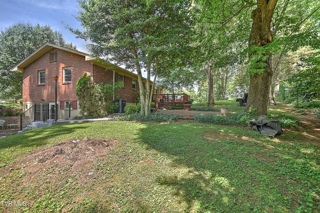 128 Hilltop Drive, Bristol, VA 24202