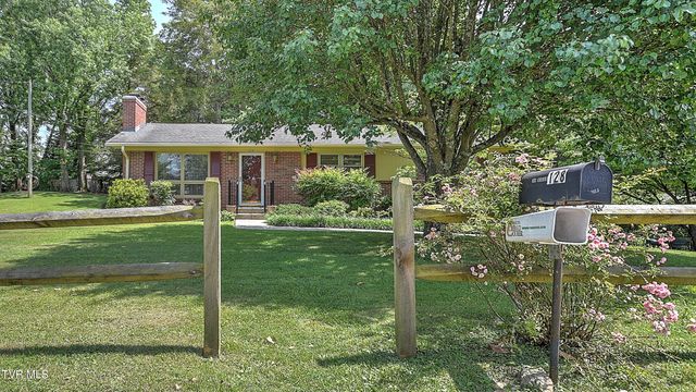 128 Hilltop Drive, Bristol, VA 24202