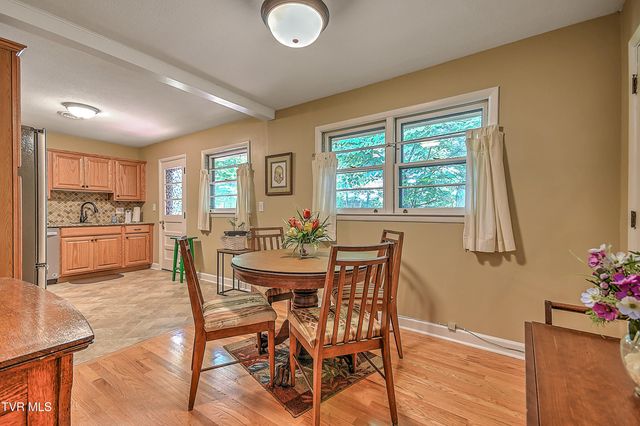 128 Hilltop Drive, Bristol, VA 24202