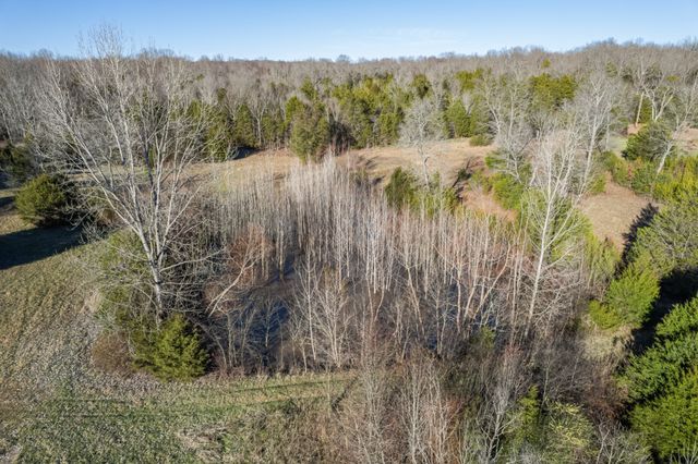 2380 Beasley Ln, Columbia, TN 38401