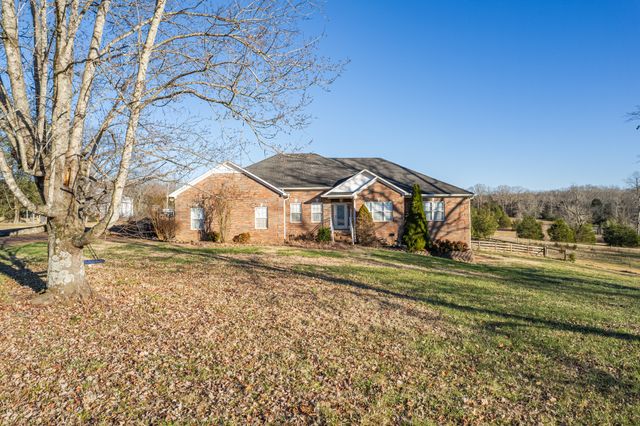 2380 Beasley Ln, Columbia, TN 38401