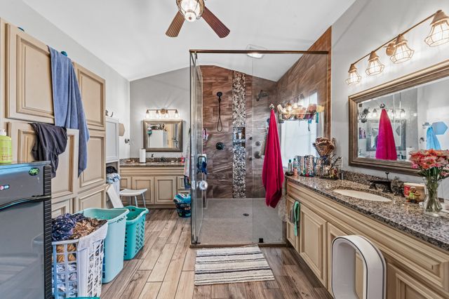 2380 Beasley Ln, Columbia, TN 38401