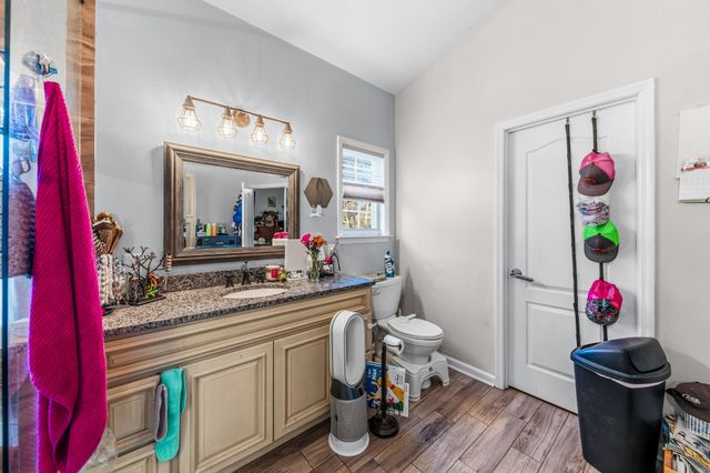 2380 Beasley Ln, Columbia, TN 38401