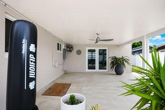 511 N 69th Way, Hollywood, FL 33024