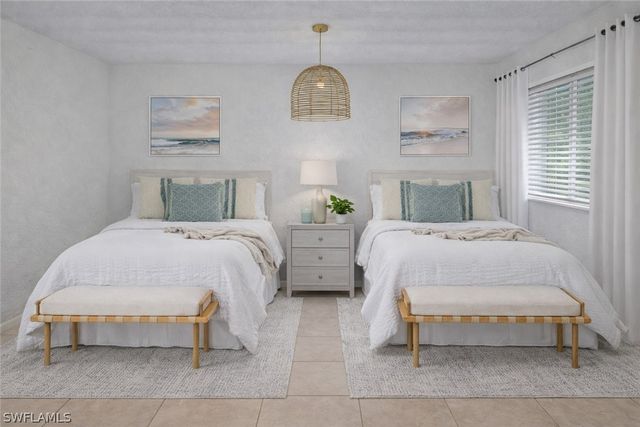 2845 39th AVE NE, Naples, FL 34120