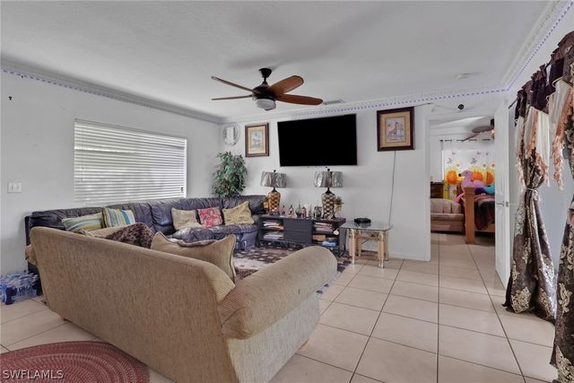 2845 39th AVE NE, Naples, FL 34120