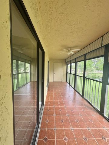 7831 Willow Spring Drive 526, Lake Worth, FL 33467
