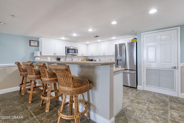 3145 S Atlantic Ave Apt 503, Daytona Beach Shores, FL 32118