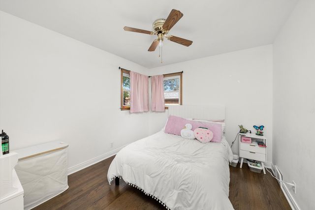 10429 S Keeler Avenue, Oak Lawn, IL 60453