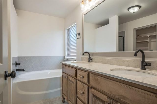 8700 Ricard Drive, Oklahoma City, OK 73135