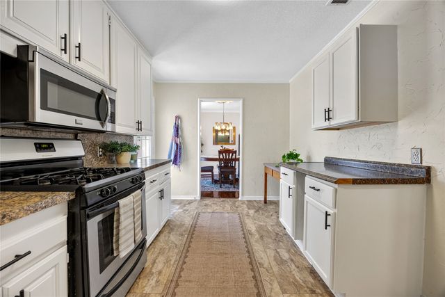 3109 Kingsbury Avenue, Richland Hills, TX 76118