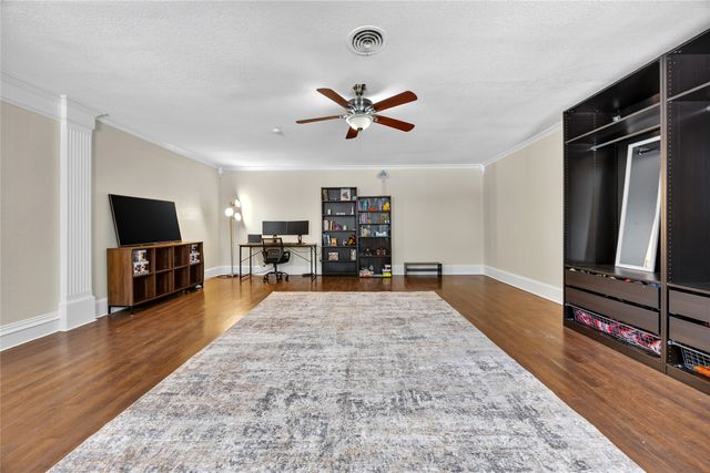 3109 Kingsbury Avenue, Richland Hills, TX 76118