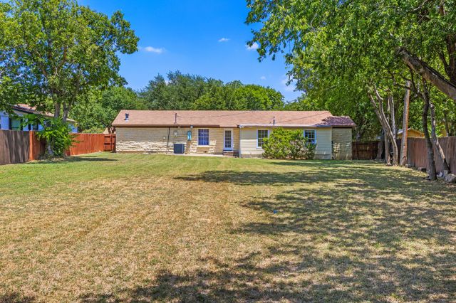 3109 Kingsbury Avenue, Richland Hills, TX 76118