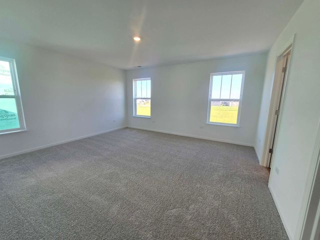 217 Cooney Way 217, Oswego, IL 60543