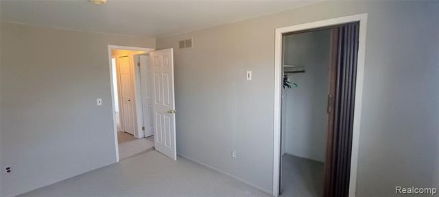 6907 Harvard Lane Lane, Canton, MI 48187