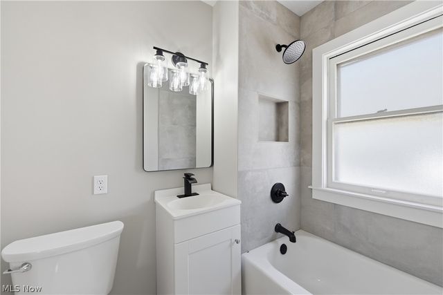 4256 W 22nd Street, Cleveland, OH 44109